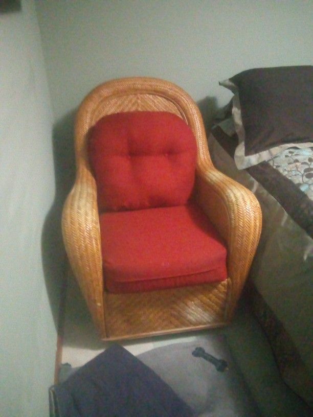 RATTAN Swivel ROCKING CHAIR