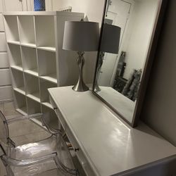 Beautiful Decor Vanity Set