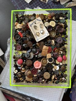 Large Vintage Collection Of Buttons Black Glass Military Celluloid Mother Of Pearl Plus More