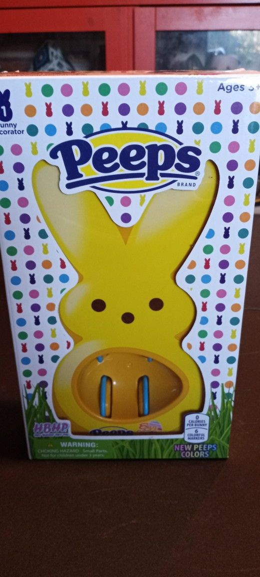Peeps Eggmazing Egg Decorator