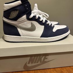 Size 11.5 - Jordan 1 Retro High Midnight Navy