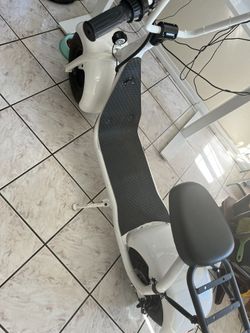 Ekectric Fat Cruiser 400.