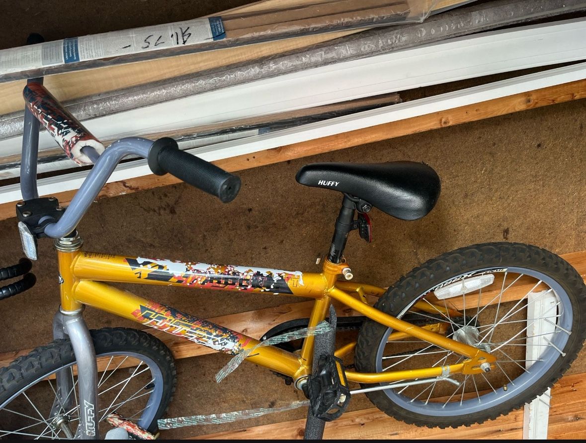 Kids Bike With Helmet