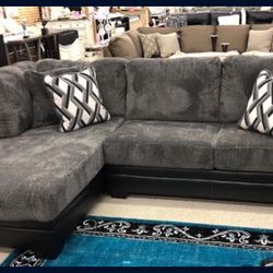 Brand New ⭐️ Kumasi Sectional Couch ⭐️