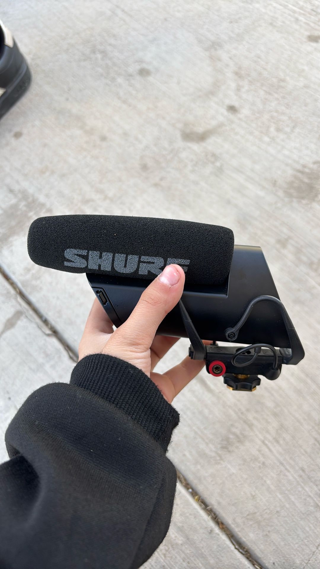 Shotgun streaming microphone