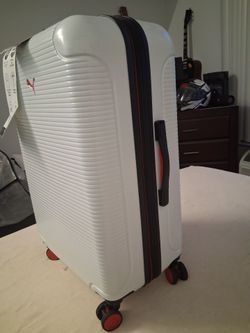 Puma 26 inch large check in luggage brand new