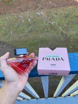 Prada perfume