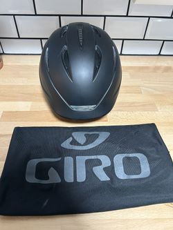 Men’s GIRO Ski Helmet L