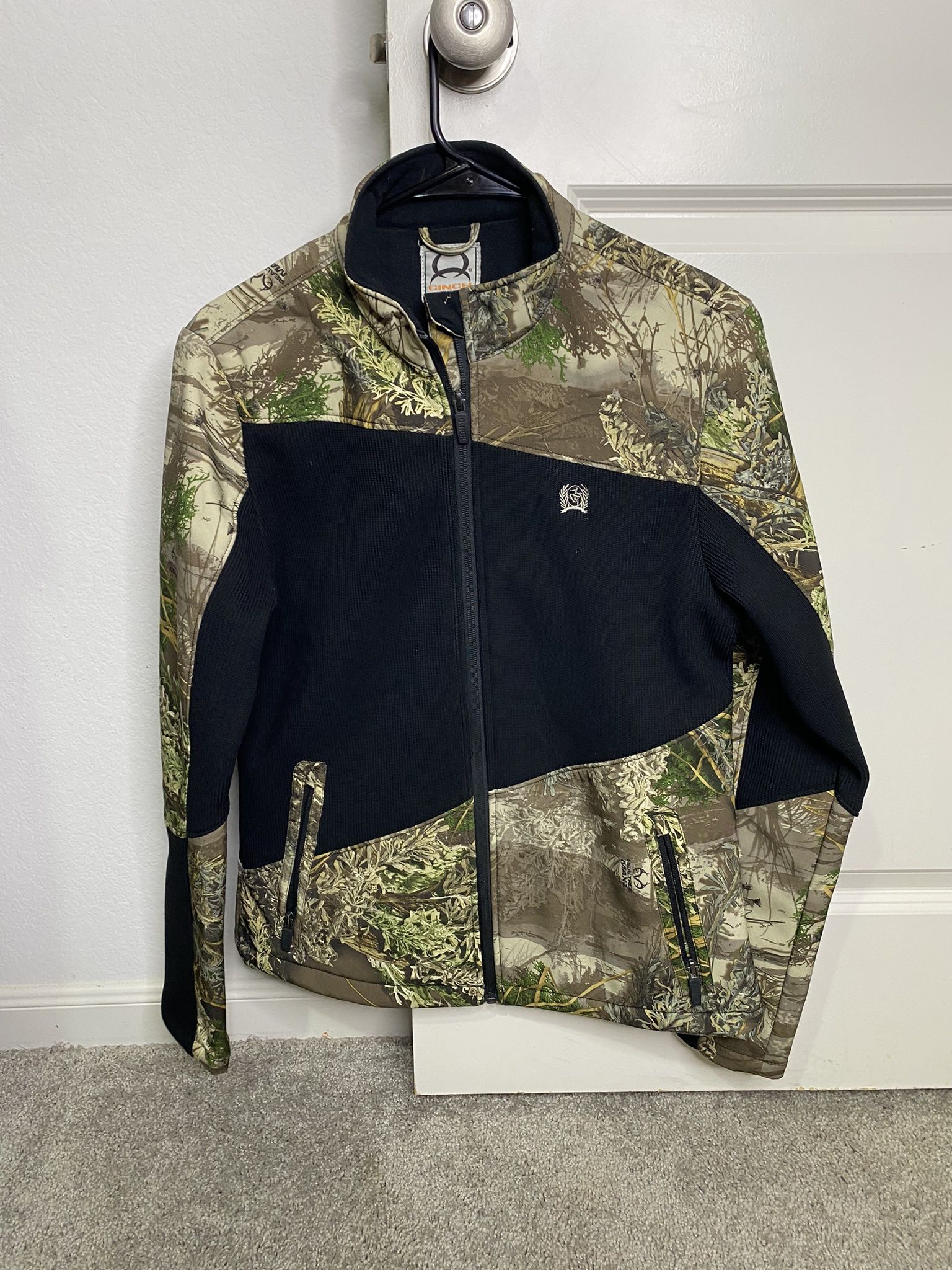 Cinch Real Tree Women’s Camo Jacket 
