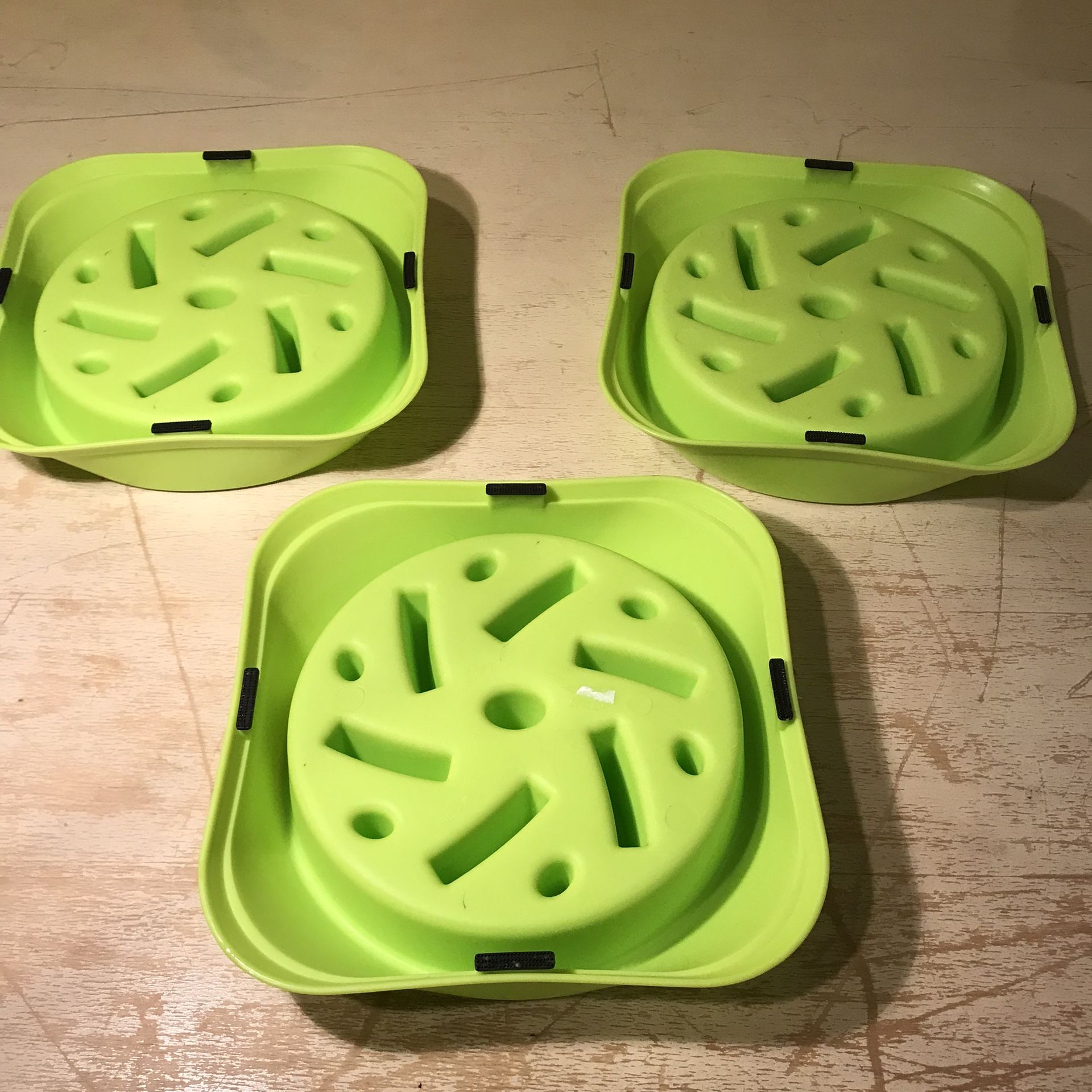 3 Pack Dog Bowls Non Slip Puzzle Fun Feeder Interactive Bloat Stop Bowls