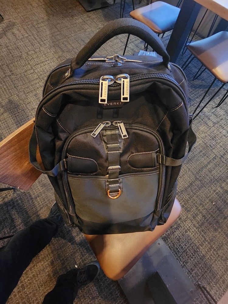 Everki Business 120 Backpack!!!!!!!