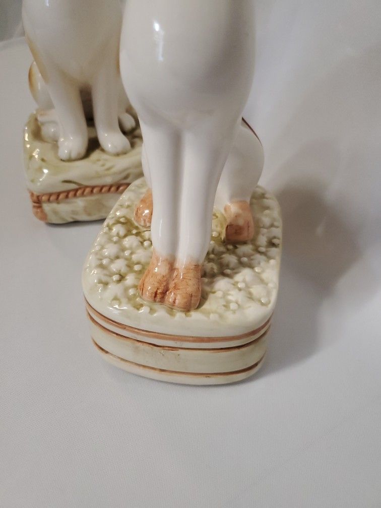 Cat Figure Glass Statue