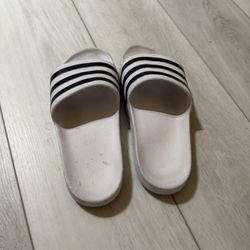 Adidas Adilette Sandals Slides Slip-On Unisex Adults Black White 6 Men’s Size 7 Women’s 