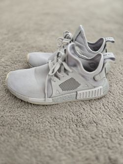 adidas NMD XR1
Mens8