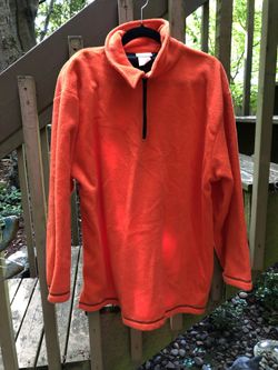 New Fleece Zippered Top - size large