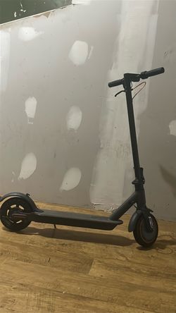 Xiaomi-style electric scooter