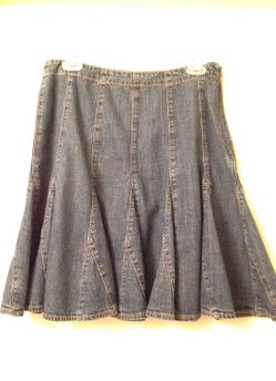 GAP Jeans Skirt Size 6