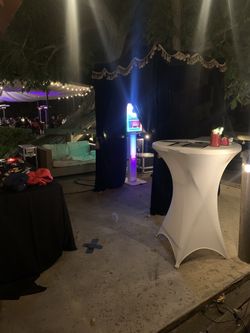 Photo Booth And Yard Card Design 