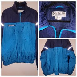 Vintage COLOMBIA SPORT Men's Windbreaker Size LARGE Blue Color Blocking with 3M Hints

CONDITION;  (EUC)

EXCELLENT USED CONDITION FROM A NON-SMOKING 