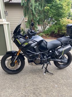 2021 Yamaha Super Tenere  ES