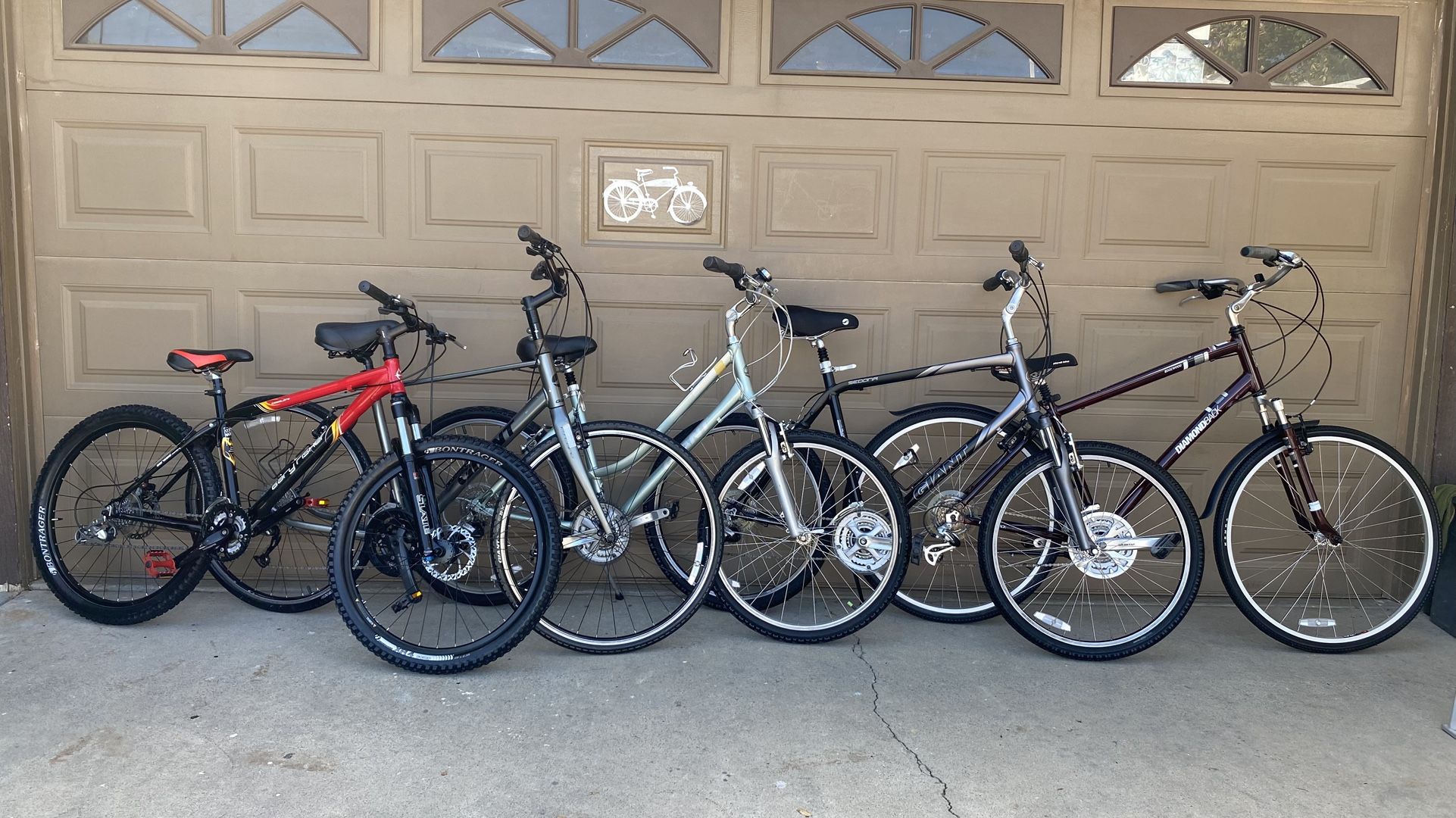 Mountain , Beach Cruisers And Hybrid Bikes