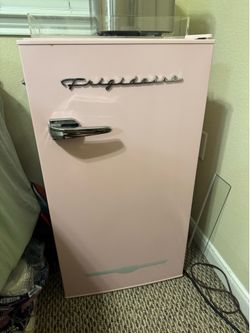 Frigidaire mini