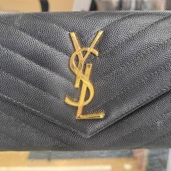 YSL WALLET EXCELLENT CONDITION