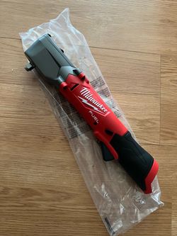 Milwaukee Fuel Cordless Right Angle Impact Wrench