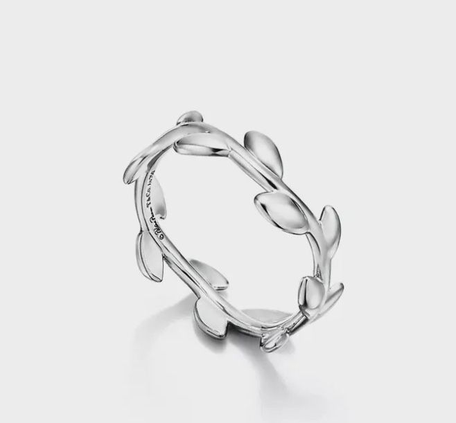 Tiffany & Co Paloma Picasso Olive Leaf Sterling Silver Ring- size 5