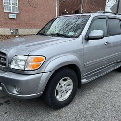 2004 Toyota Sequoia