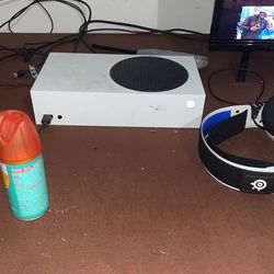 Xbox Series S , With Game Pass As Well As 30 Plus More Games. 