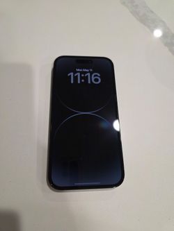 Apple iphone 14 pro 128GB UNLOCKED NOT NEGOTIABLE