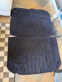 Camping sleeping pad / inflatable mattress