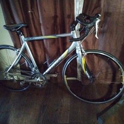 Giant Ocr 2 Composite Road Bike