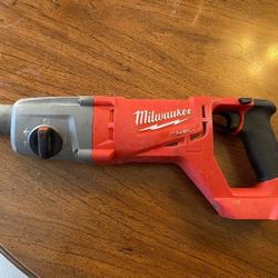 Milwaukee M18 Fuel Roto Hammer