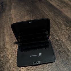 BulbHead Black Hard Shell Card Wallet