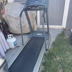 Treadmill 
