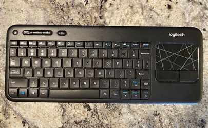 Logitech K400r Wireless Keyboard & Mouse