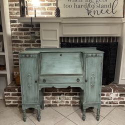 Beautiful Refinished Antique Secretary Desk / Vanity  / Entryway Piece with Removable Center Cubby