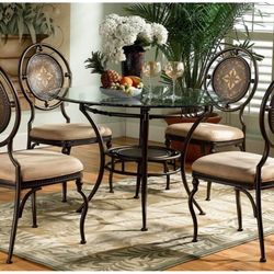 Dining set w/2 Chairs 