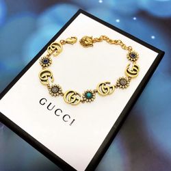 Gg Logo Bracelet With Blue Stone Gold With Dust Bag 