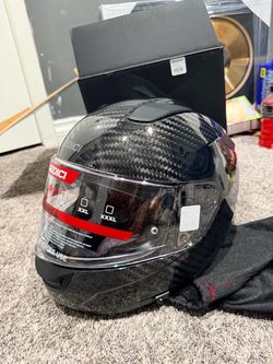 Motorcycle helmet