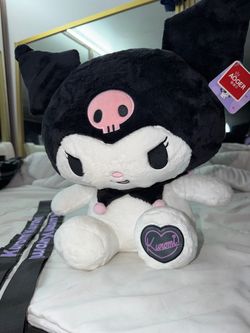 Aoger Sanrio Kuromi Plush backpack