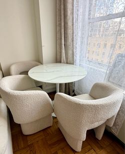 Set of 4 Meridian Furniture Emmet Bouclé Dining Chairs + Dining Table