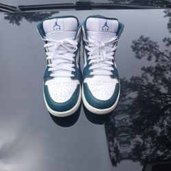 Jordan 1's