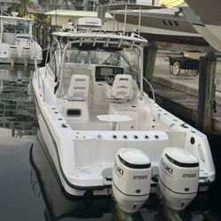 Boston Whaler Conquest (contact info removed) 
