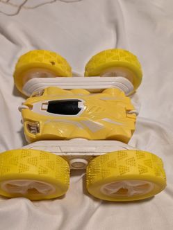 Stunt car