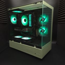 High Performance Gaming Pc Still In Box Damn Near New