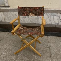 Telescope Director Wood Chair - Varnish/Oak 