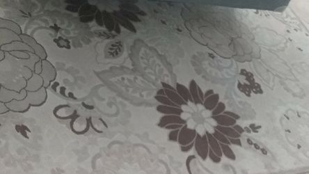 8'x5' Rug